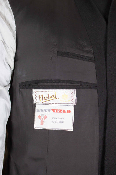 SWEDISH 1950S BLACK TWO PIECE SINGLE BREASTED WOOL WORSTED SUIT BY NOBEL. SIZE CA EU 52