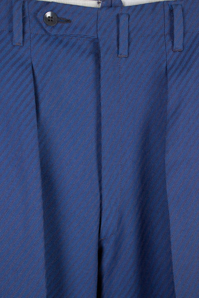SWEDISH 1940S/1950S BLUE TWO PIECE SINGLE BREASTED SUIT WITH STRIPES BY FUNK. SIZE CA EU 46-48