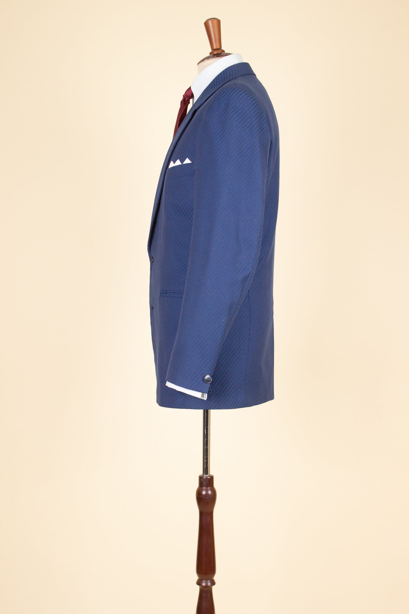 SWEDISH 1940S/1950S BLUE TWO PIECE SINGLE BREASTED SUIT WITH STRIPES BY FUNK. SIZE CA EU 46-48