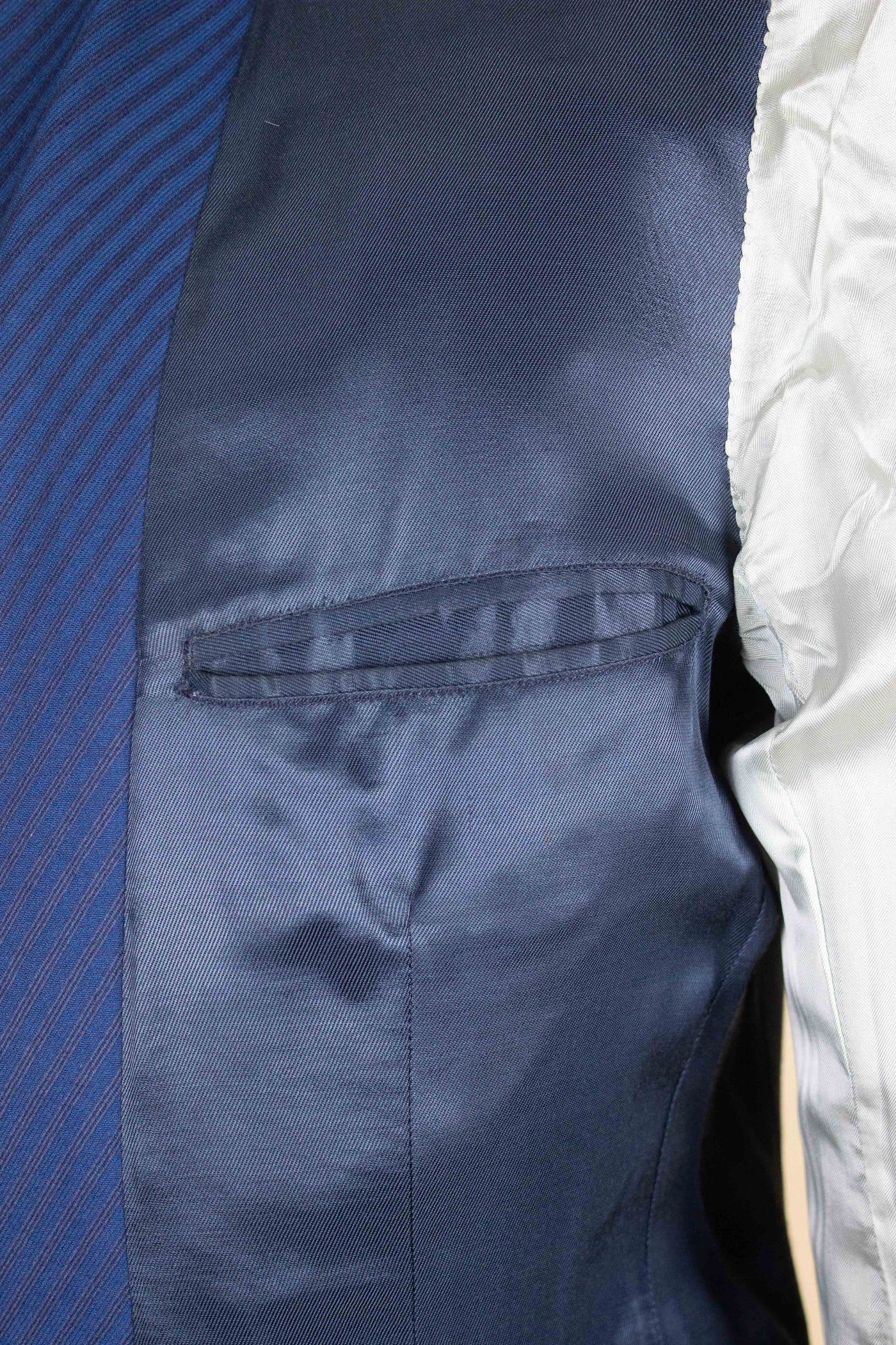 SWEDISH 1940S/1950S BLUE TWO PIECE SINGLE BREASTED SUIT WITH STRIPES BY FUNK. SIZE CA EU 46-48