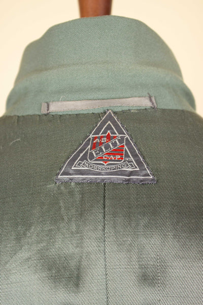 SWEDISH 1940S SAGE-GREEN TWO PIECE SINGLE BREASTED SUIT BY AB ELIT. SIZE CA EU 46 SHORT