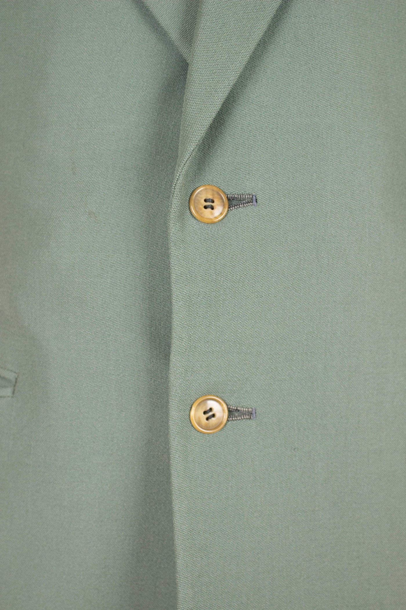 SWEDISH 1940S SAGE-GREEN TWO PIECE SINGLE BREASTED SUIT BY AB ELIT. SIZE CA EU 46 SHORT