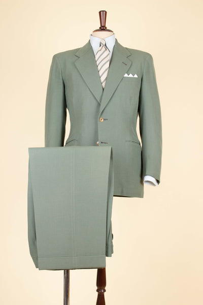 SWEDISH 1940S SAGE-GREEN TWO PIECE SINGLE BREASTED SUIT BY AB ELIT. SIZE CA EU 46 SHORT