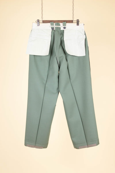 SWEDISH 1940S SAGE-GREEN TWO PIECE SINGLE BREASTED SUIT BY AB ELIT. SIZE CA EU 46 SHORT