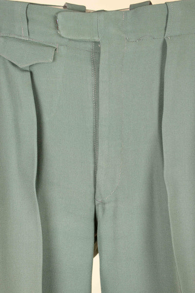 SWEDISH 1940S SAGE-GREEN TWO PIECE SINGLE BREASTED SUIT BY AB ELIT. SIZE CA EU 46 SHORT