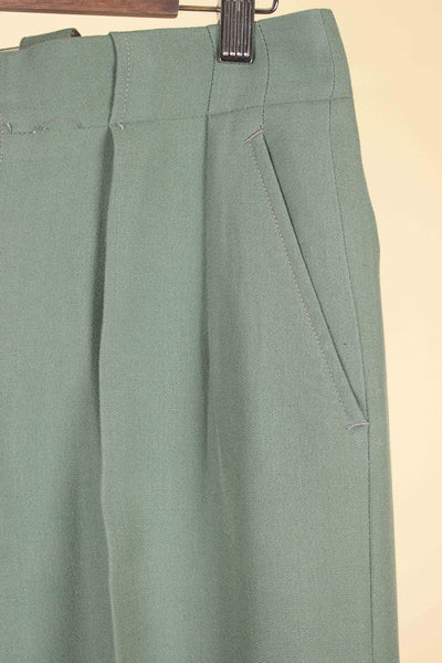 SWEDISH 1940S SAGE-GREEN TWO PIECE SINGLE BREASTED SUIT BY AB ELIT. SIZE CA EU 46 SHORT