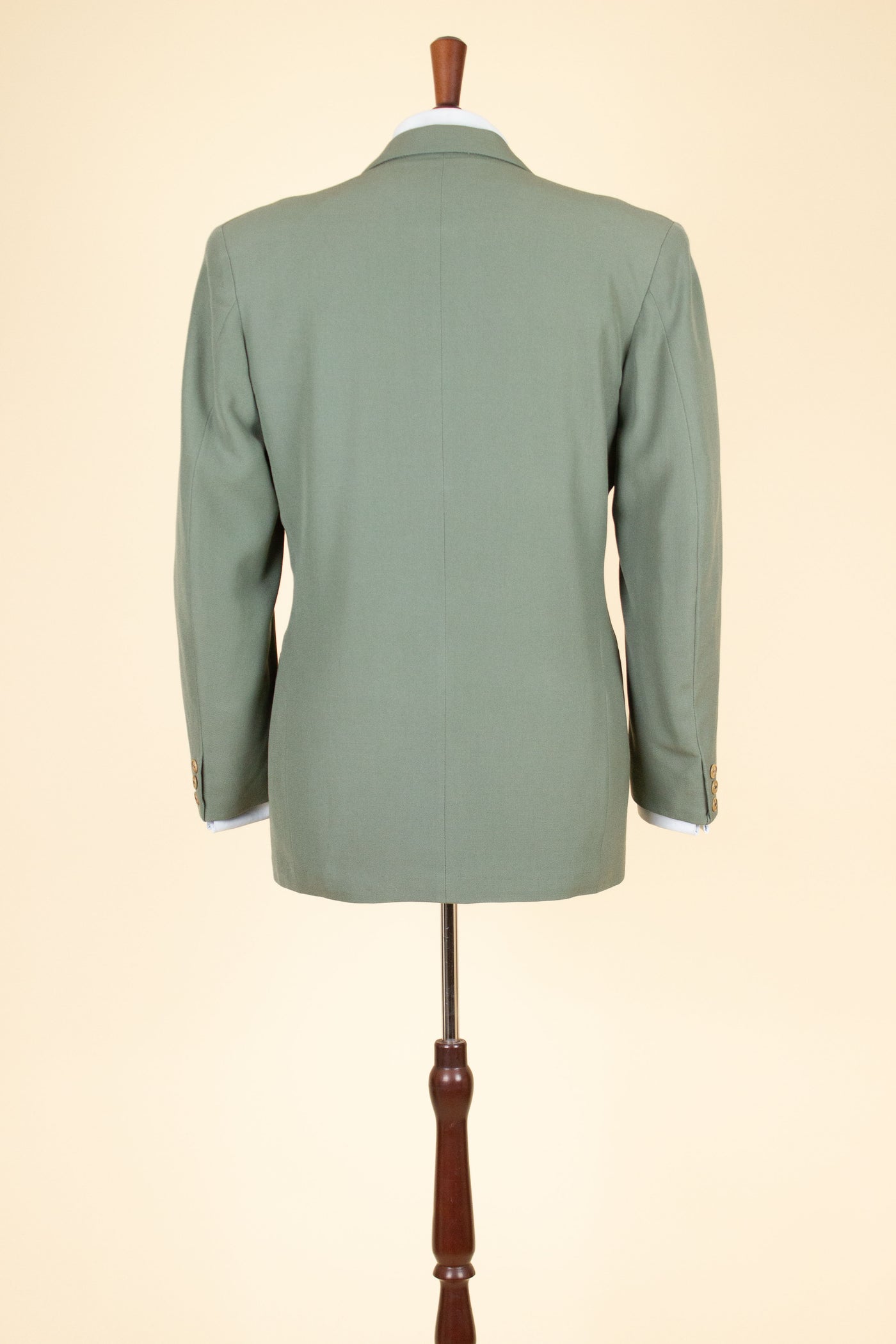 SWEDISH 1940S SAGE-GREEN TWO PIECE SINGLE BREASTED SUIT BY AB ELIT. SIZE CA EU 46 SHORT