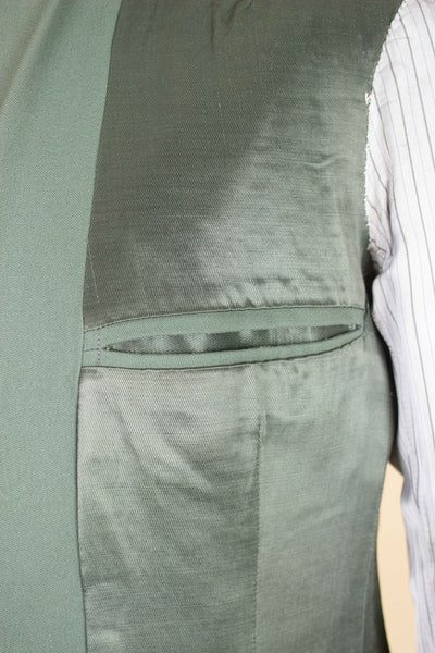 SWEDISH 1940S SAGE-GREEN TWO PIECE SINGLE BREASTED SUIT BY AB ELIT. SIZE CA EU 46 SHORT