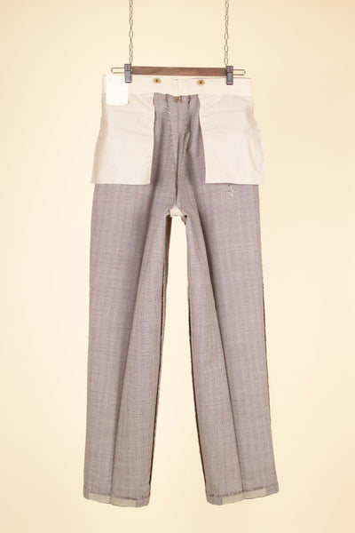 SWEDISH 1940S BROWN STRIPED TWO PIECE DEADSTOCK SINGLE BREASTED SUIT BY ELSON. SIZE CA EU 46