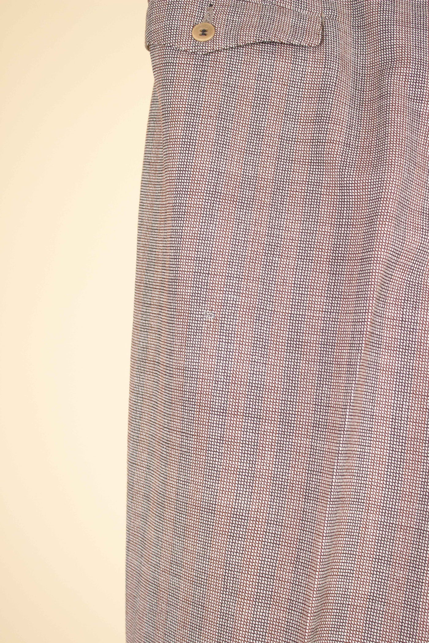 SWEDISH 1940S BROWN STRIPED TWO PIECE DEADSTOCK SINGLE BREASTED SUIT BY ELSON. SIZE CA EU 46