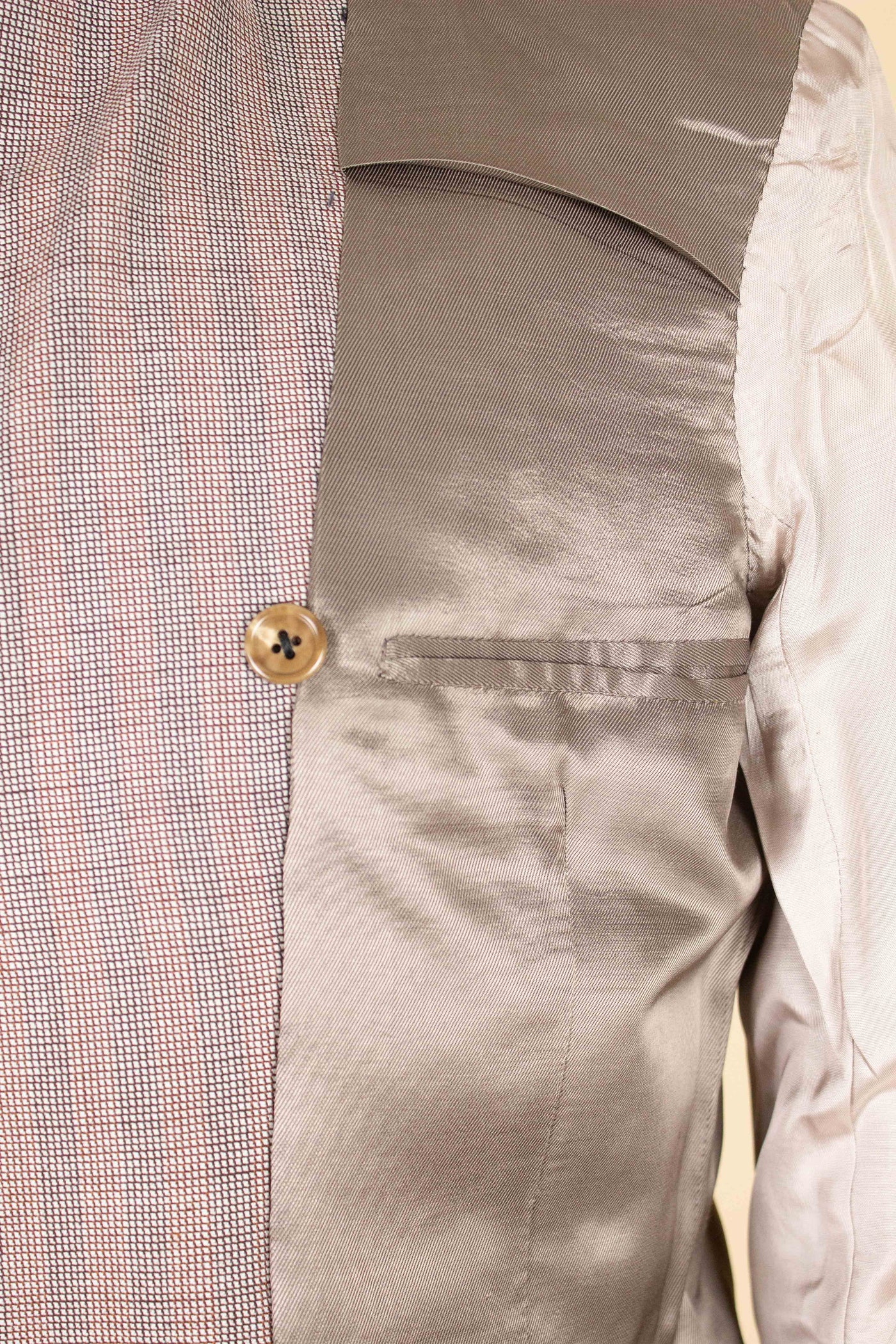 SWEDISH 1940S BROWN STRIPED TWO PIECE DEADSTOCK SINGLE BREASTED SUIT BY ELSON. SIZE CA EU 46