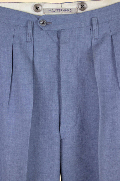 SWEDISH 1940S/1950S LIGHT BLUE TWO PIECE SINGLE BREASTED SUIT BY MASTERHAND. SIZE CA EU 46-48