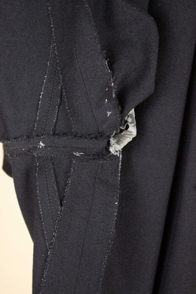 SWEDISH 1940S/1950S DARK GREY TWO PIECE SINGLE BREASTED SUIT BY KABOM. SIZE CA EU 50