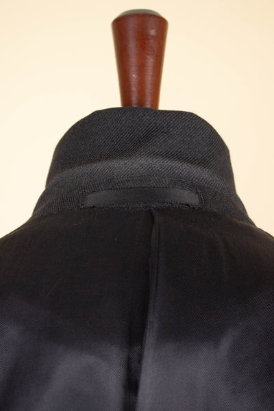 SWEDISH 1940S/1950S DARK GREY TWO PIECE SINGLE BREASTED SUIT BY KABOM. SIZE CA EU 50