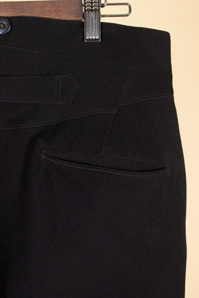SWEDISH LATE 1800S/EARLY 1900 BLACK THREE PIECE SUIT BY A.B. AXEL KARLSON & CO. SIZE CA EU 46-48