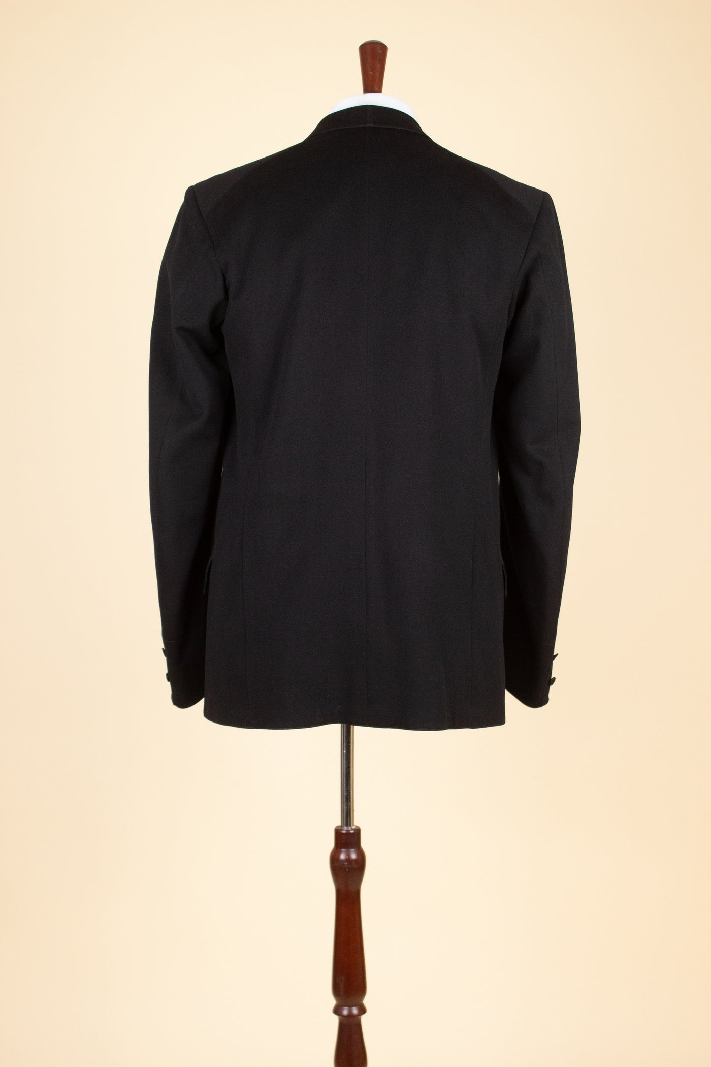 SWEDISH LATE 1800S/EARLY 1900 BLACK THREE PIECE SUIT BY A.B. AXEL KARLSON & CO. SIZE CA EU 46-48
