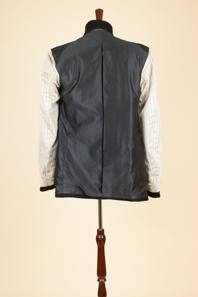 SWEDISH LATE 1800S/EARLY 1900 BLACK THREE PIECE SUIT BY A.B. AXEL KARLSON & CO. SIZE CA EU 46-48