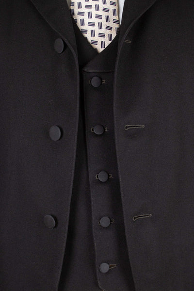 SWEDISH LATE 1800S/EARLY 1900 BLACK THREE PIECE SUIT BY A.B. AXEL KARLSON & CO. SIZE CA EU 46-48