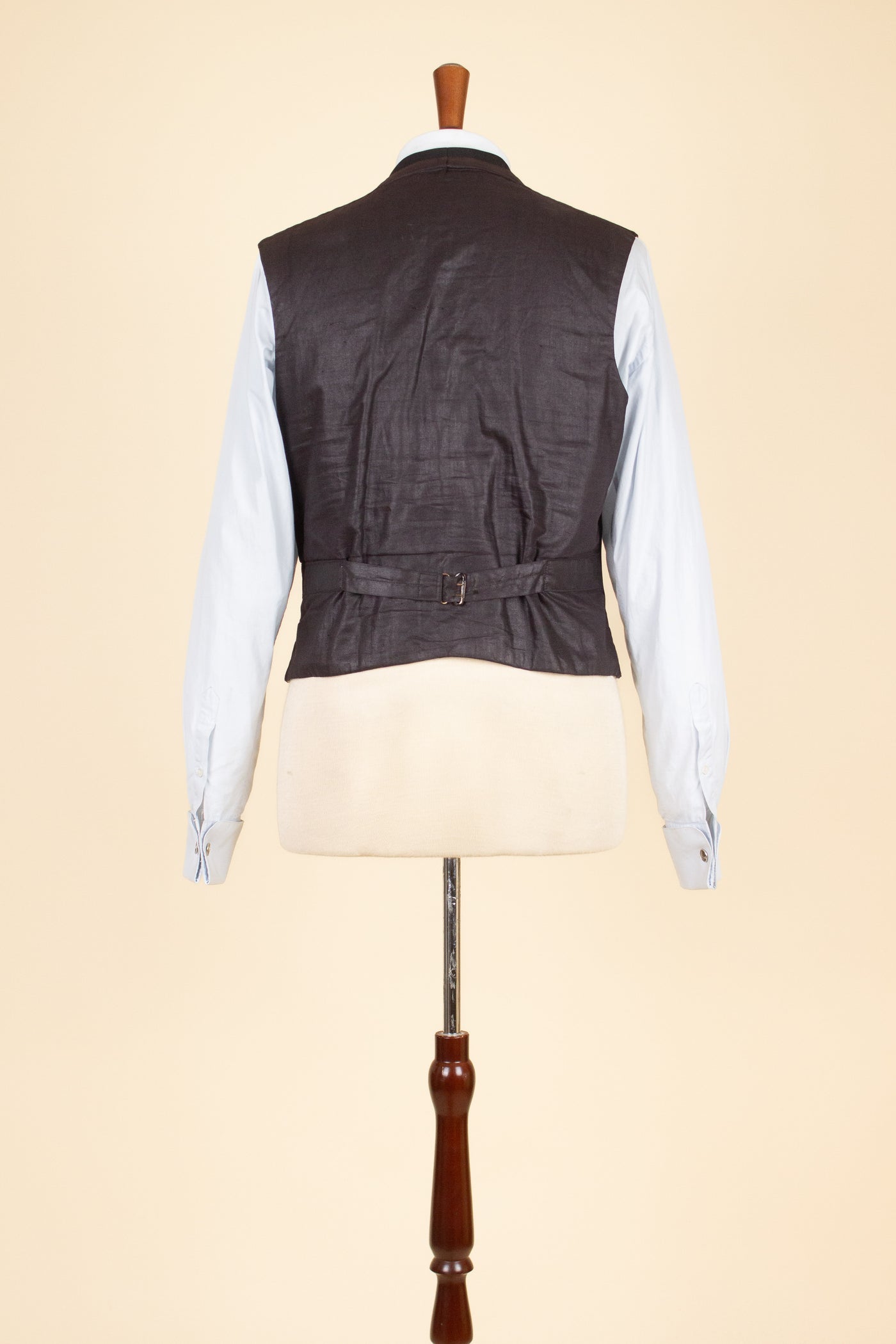 SWEDISH LATE 1800/EARLY 1900 BLACK THREE PIECE SINGLE BREASTED SUIT. SIZE CA EU 46-48