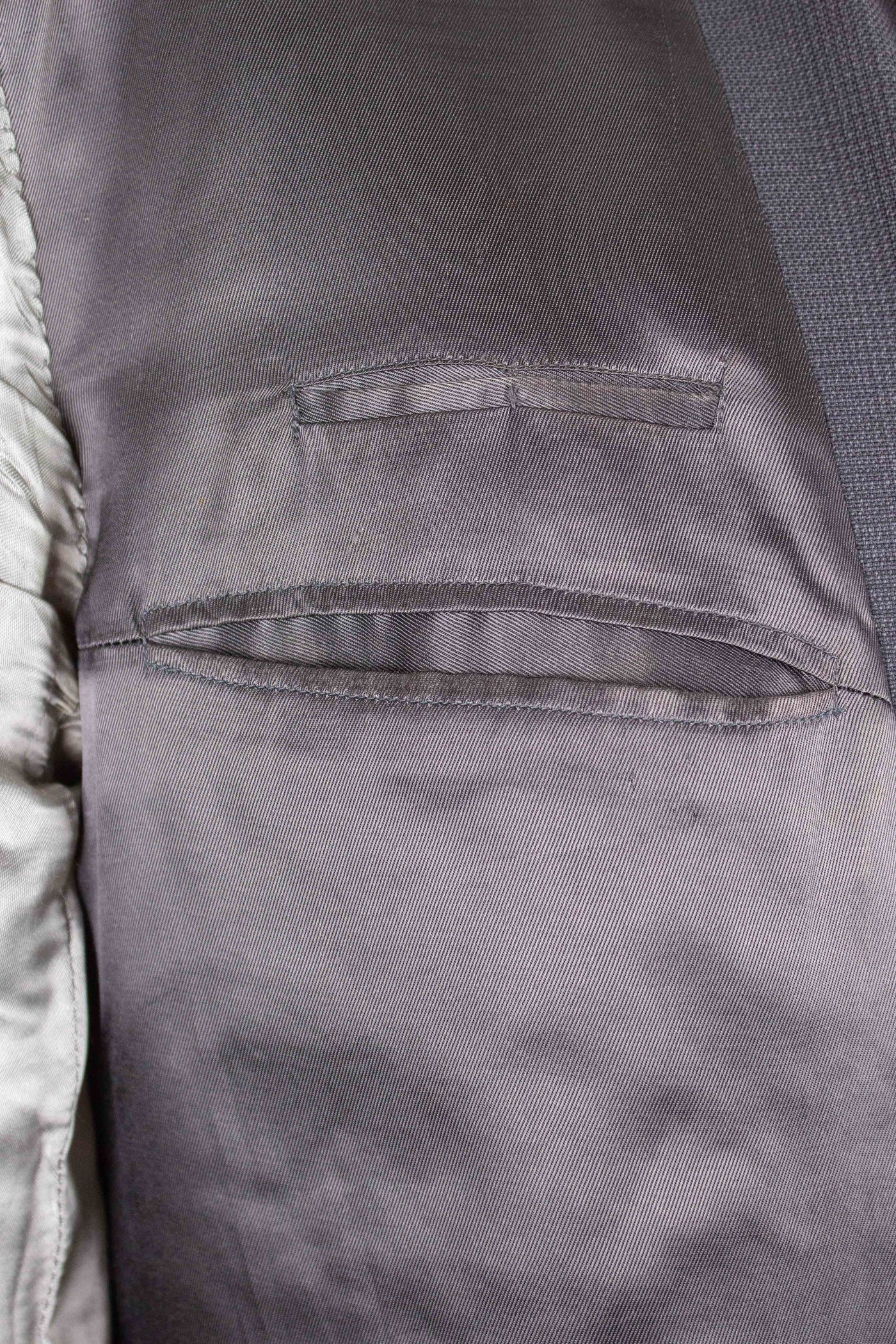 SWEDISH 1940S/1950S GREY PRINCE OF WALES CHECK TWO PIECE SUIT BY ÖRNKLÄDER. SIZE CA EU 50-52