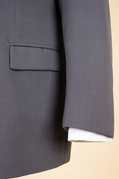 SWEDISH 1940S/1950S GREY PRINCE OF WALES CHECK TWO PIECE SUIT BY ÖRNKLÄDER. SIZE CA EU 50-52