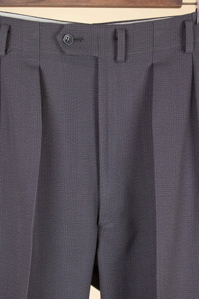SWEDISH 1940S/1950S GREY PRINCE OF WALES CHECK TWO PIECE SUIT BY ÖRNKLÄDER. SIZE CA EU 50-52
