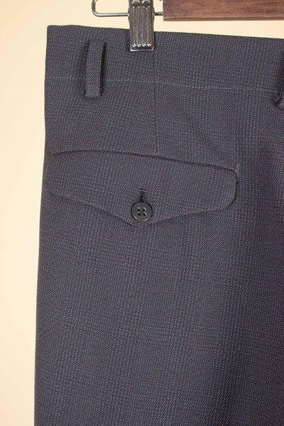 SWEDISH 1940S/1950S GREY PRINCE OF WALES CHECK TWO PIECE SUIT BY ÖRNKLÄDER. SIZE CA EU 50-52