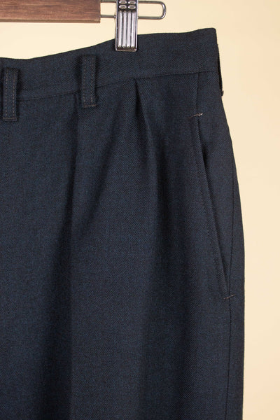 SWEDISH 1950S GREY-BLUE TWO PIECE SINGLE BREASTED SUIT BY STADION. SIZE CA EU 50