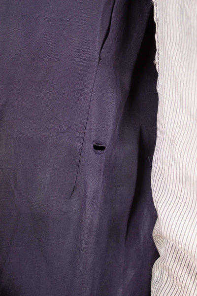 SWEDISH 1942 DARK BLUE STRIPED THREE PIECE BESPOKE SUIT BY STRÖMS. SIZE CA EU 52-54
