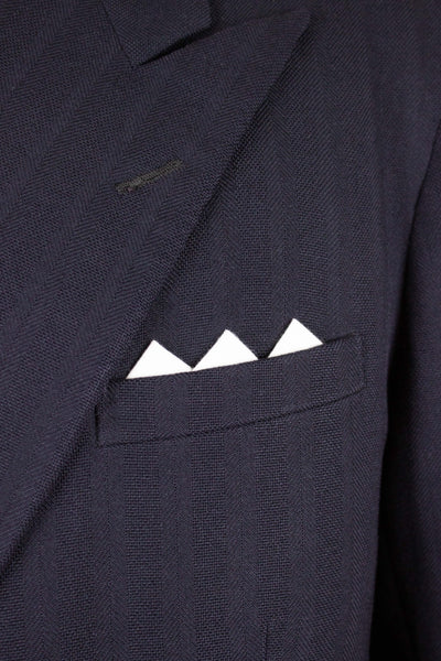 SWEDISH 1942 DARK BLUE STRIPED THREE PIECE BESPOKE SUIT BY STRÖMS. SIZE CA EU 52-54