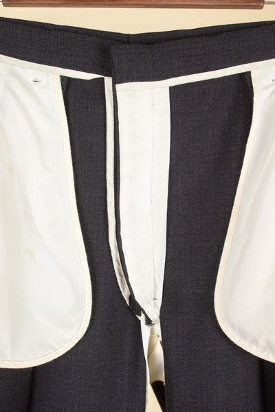 SWEDISH 1960S DARK GREY TWO PIECE SINGE BREASTED SUIT BY ELSON. SIZE CA EU 48
