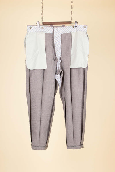 SWEDISH 1940S LIGHT GREY-BEIGE SMALL PATTERNED TWO PIECE SINGLE BREASTED SUIT. SIZE CA EU 54