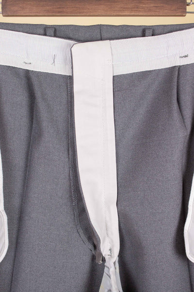 SWEDISH 1950S/1960S MID-GREY SINGLE BREASTED TWO PIECE SUIT BY G. THULIN.  SIZE CA EU 54 SHORT