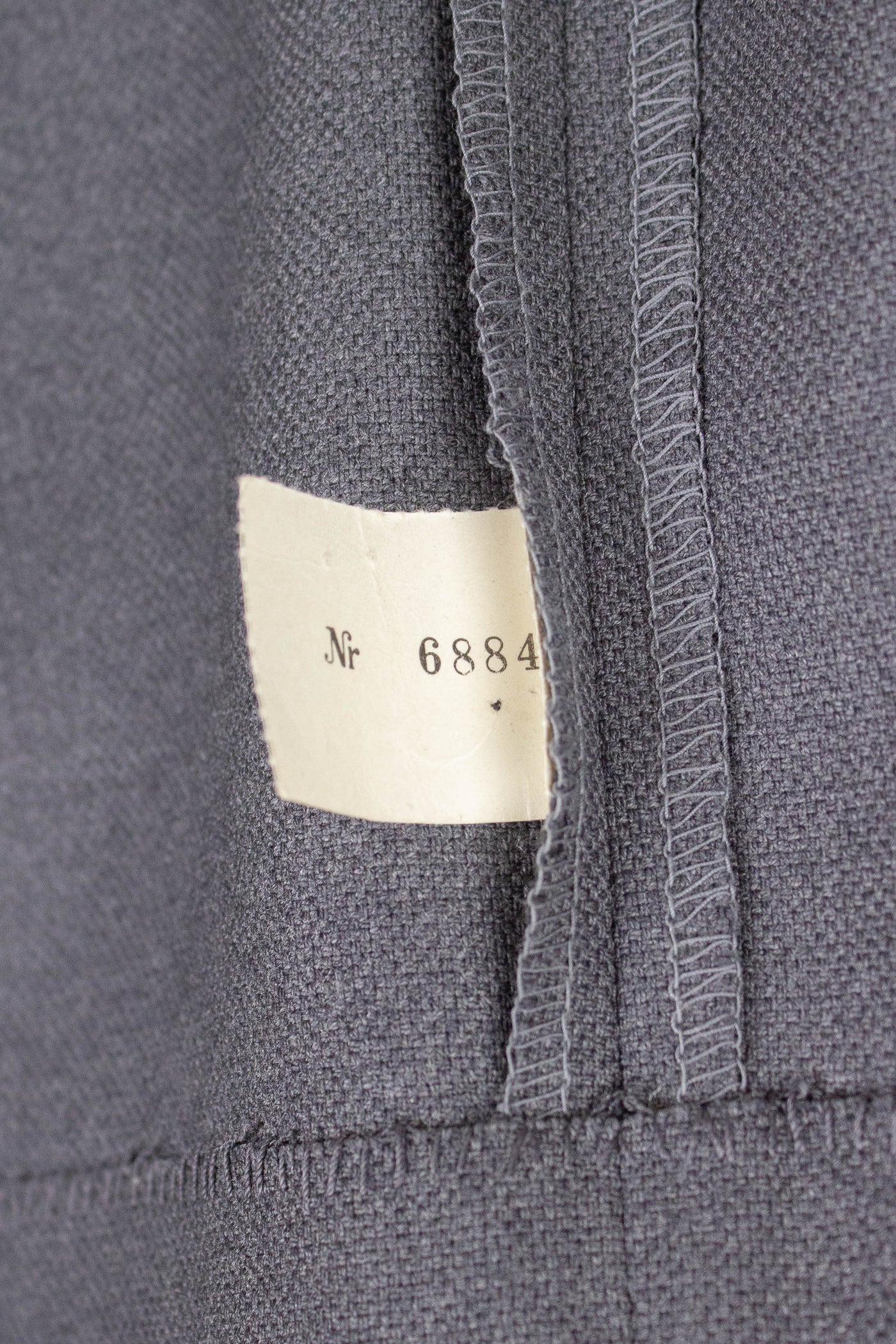 SWEDISH 1950S/1960S MID-GREY SINGLE BREASTED TWO PIECE SUIT BY G. THULIN.  SIZE CA EU 54 SHORT