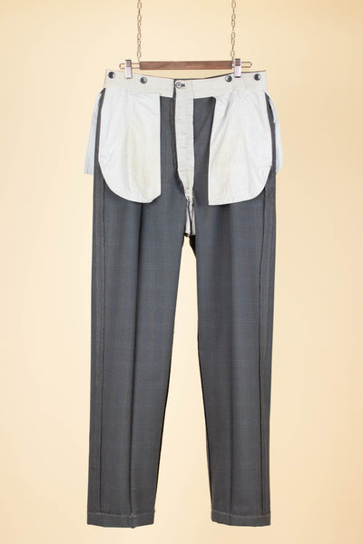 SWEDISH 1950S BLUE-GREEN CHECKERED TWO PIECE SUIT BY ESSGE. SIZE CA EU 50 LONG