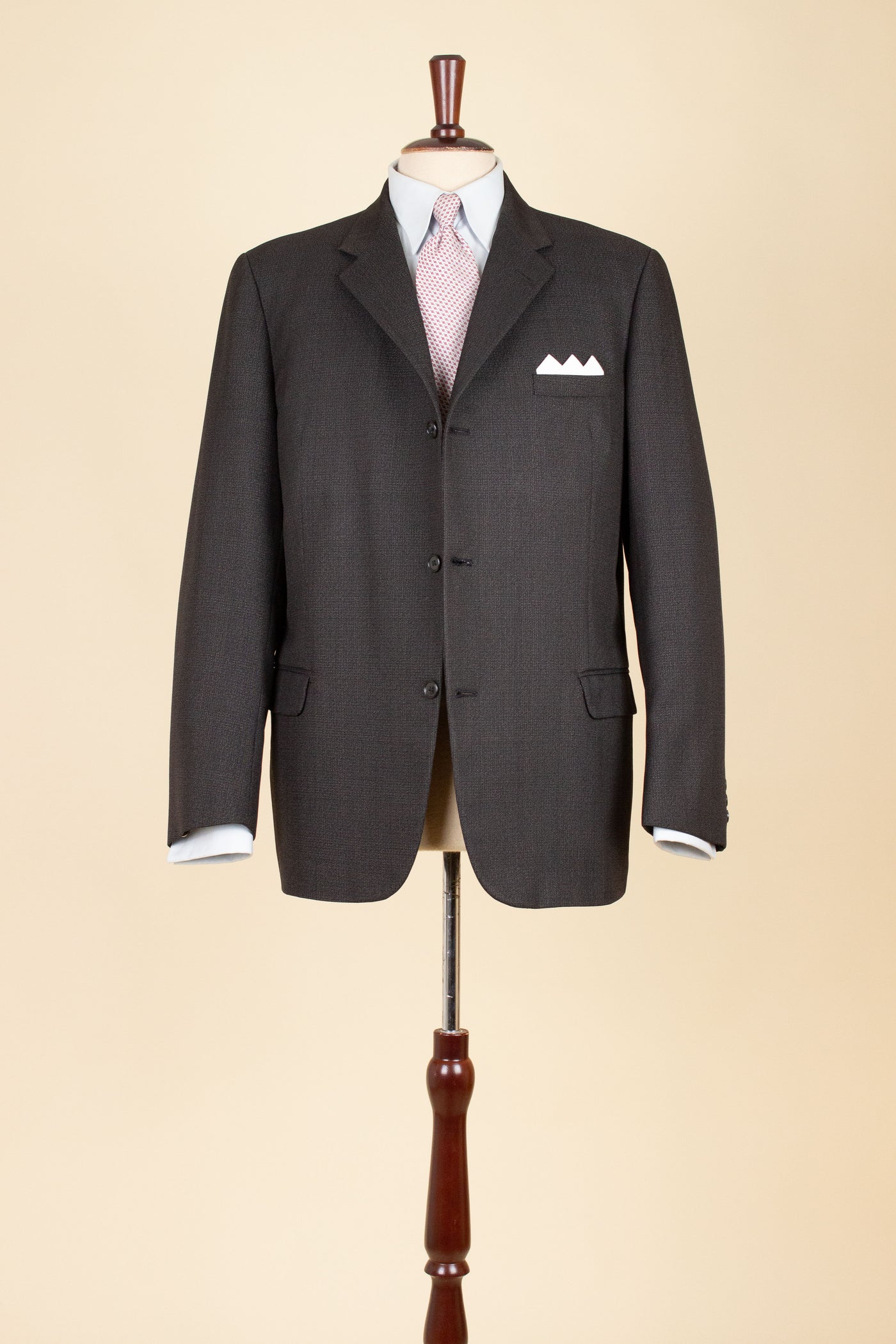 SWEDISH 1950S DARK GREY MINGLED TWO PIECE SUIT BY RAPPSON. SIZE CA EU 50