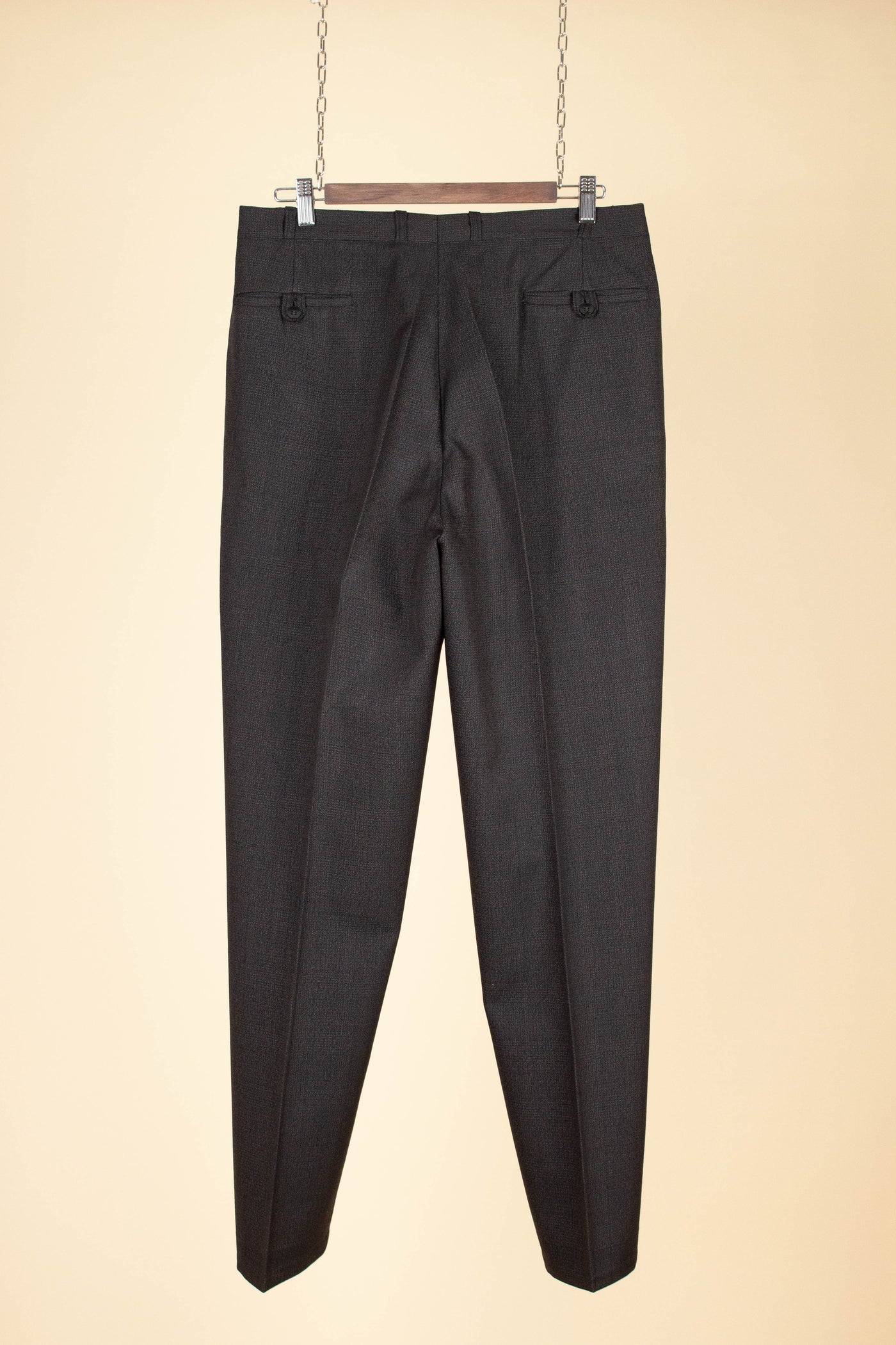 SWEDISH 1950S DARK GREY MINGLED TWO PIECE SUIT BY RAPPSON. SIZE CA EU 50