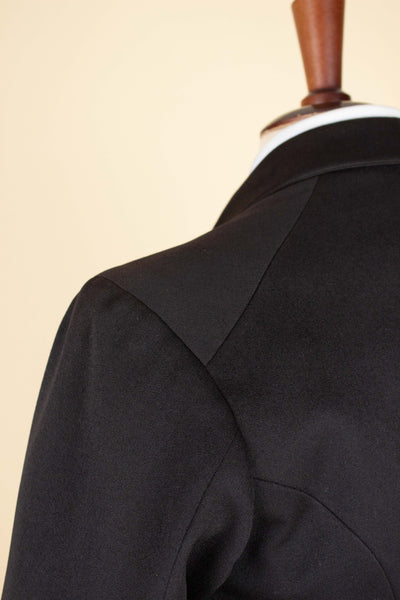 SWEDISH BLACK 1908 BESPOKE SINGLE BREASTED FROCK COAT SET. SIZE CA EU 44