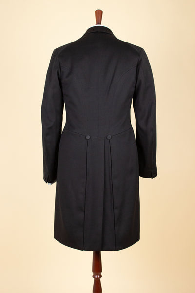 SWEDISH BLACK 1908 BESPOKE SINGLE BREASTED FROCK COAT SET. SIZE CA EU 44