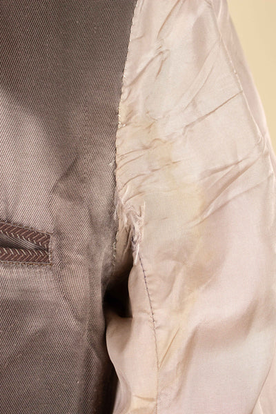 SWEDISH 1940S BROWN STRIPED SINGLE BREASTED SUIT BY ÖRNKLÄDER. SIZE CA EU 46-48