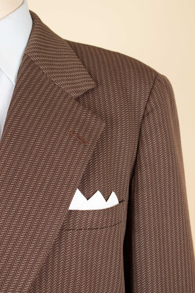 SWEDISH 1940S BROWN STRIPED SINGLE BREASTED SUIT BY ÖRNKLÄDER. SIZE CA EU 46-48