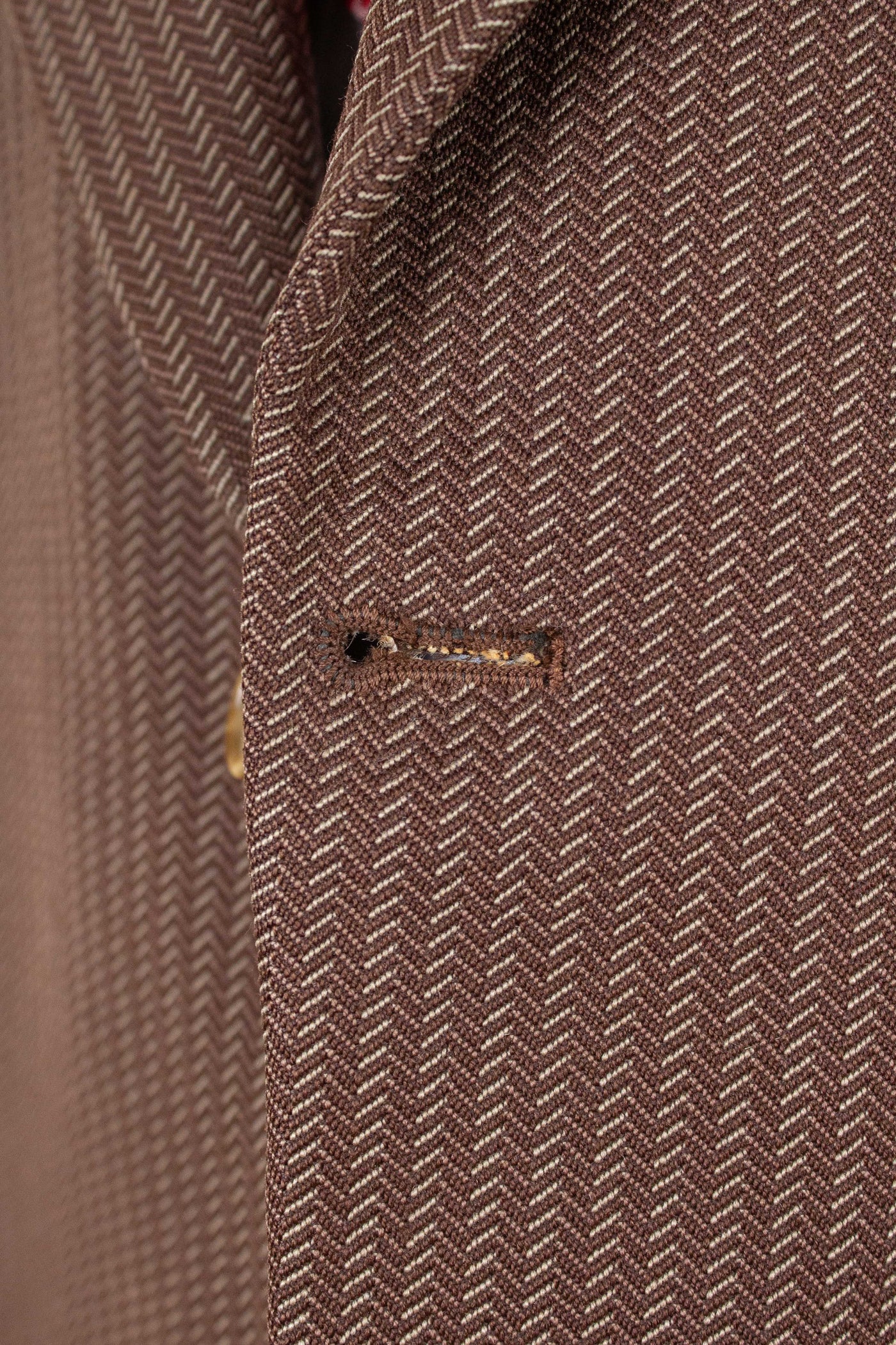 SWEDISH 1940S BROWN STRIPED SINGLE BREASTED SUIT BY ÖRNKLÄDER. SIZE CA EU 46-48