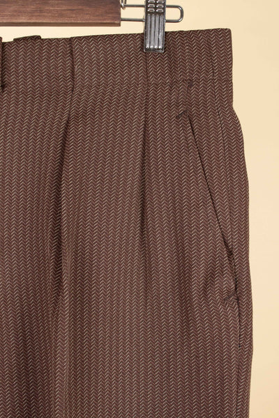 SWEDISH 1940S BROWN STRIPED SINGLE BREASTED SUIT BY ÖRNKLÄDER. SIZE CA EU 46-48