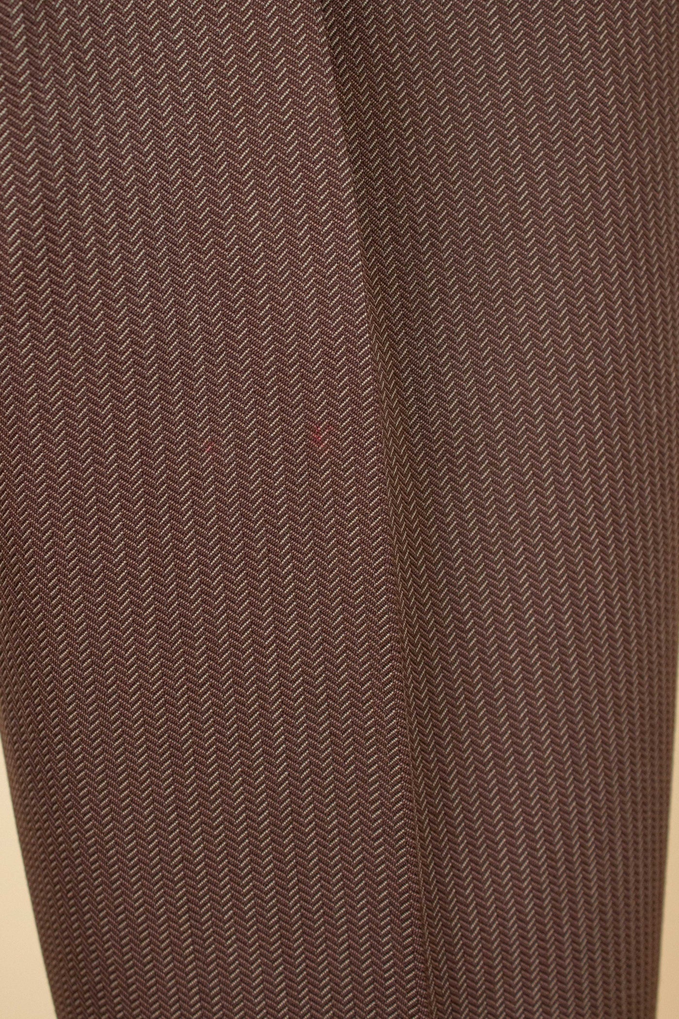 SWEDISH 1940S BROWN STRIPED SINGLE BREASTED SUIT BY ÖRNKLÄDER. SIZE CA EU 46-48