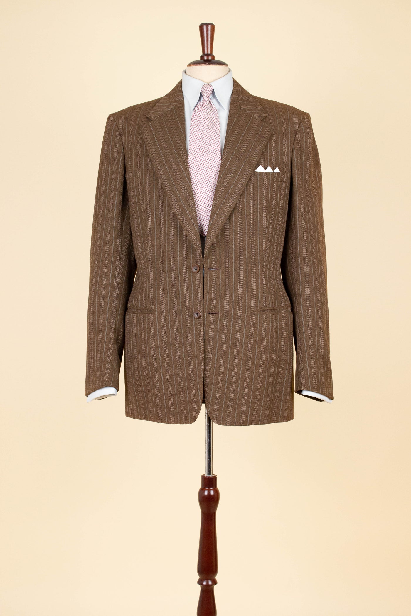 SWEDISH 1940S/1950S BROWN STRIPED TWO PIECE SUIT BY TIGER. SIZE CA EU 48