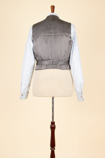 SWEDISH 1955 GREY MÉLANGE THREE PIECE BESPOKE SUIT BY MEA. SIZE CA EU 48