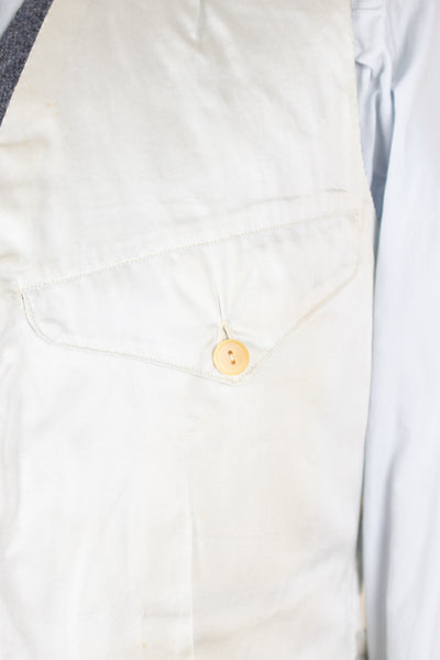 SWEDISH 1955 GREY MÉLANGE THREE PIECE BESPOKE SUIT BY MEA. SIZE CA EU 48