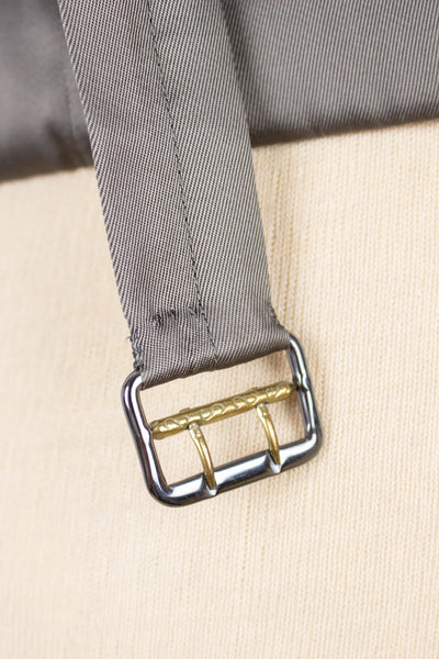 SWEDISH 1955 GREY MÉLANGE THREE PIECE BESPOKE SUIT BY MEA. SIZE CA EU 48