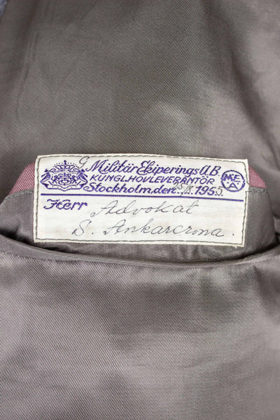 SWEDISH 1955 GREY MÉLANGE THREE PIECE BESPOKE SUIT BY MEA. SIZE CA EU 48