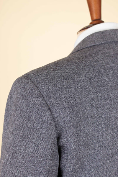 SWEDISH 1955 GREY MÉLANGE THREE PIECE BESPOKE SUIT BY MEA. SIZE CA EU 48